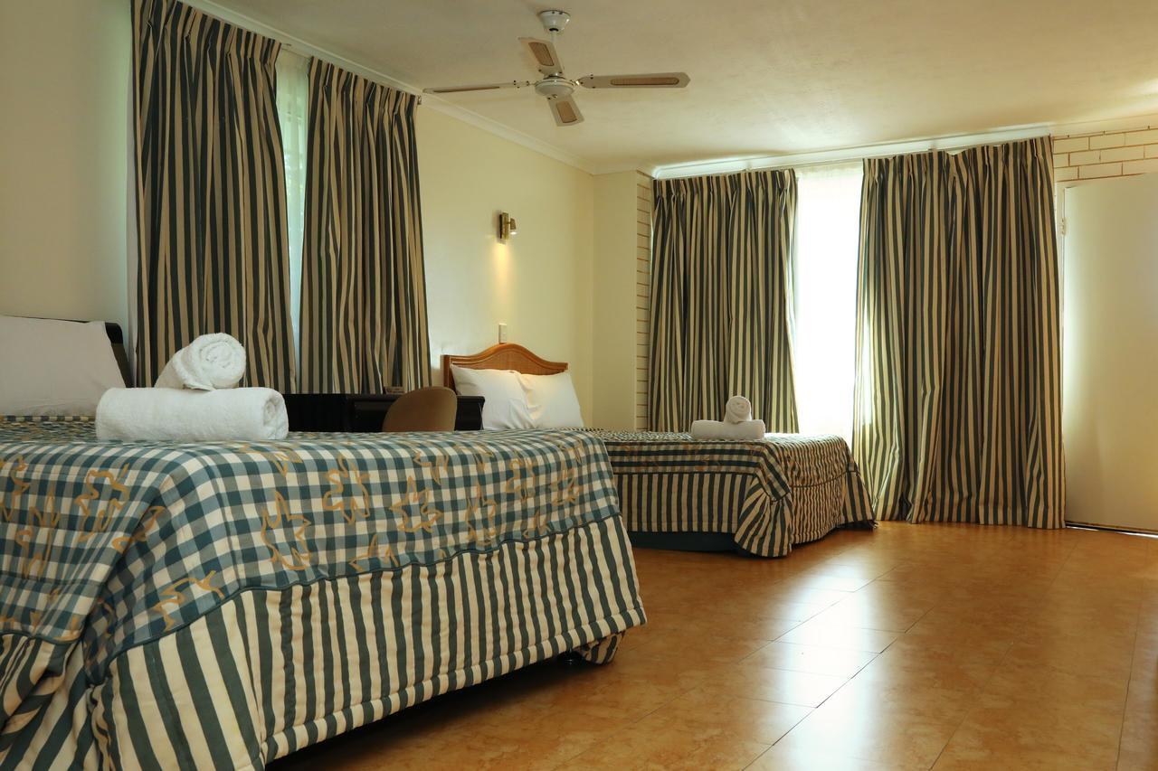 The Queenslander Motel Gold Coast Buitenkant foto