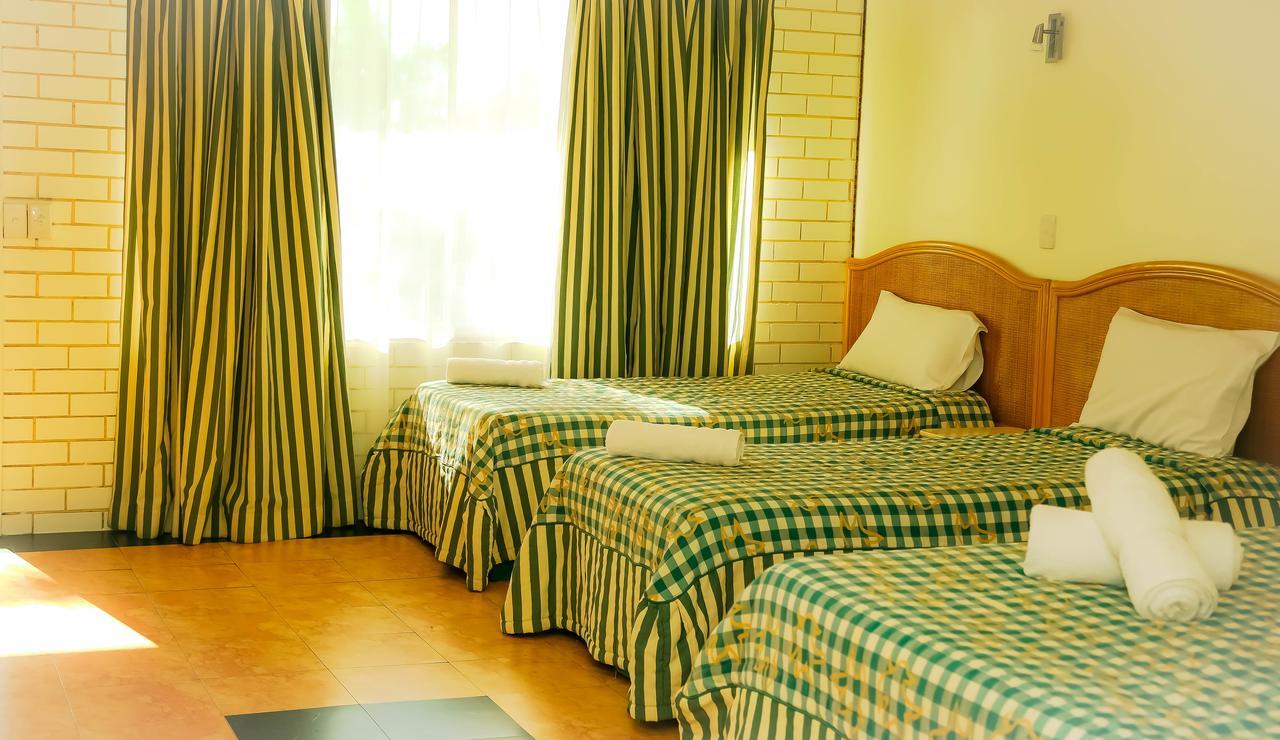 The Queenslander Motel Gold Coast Buitenkant foto
