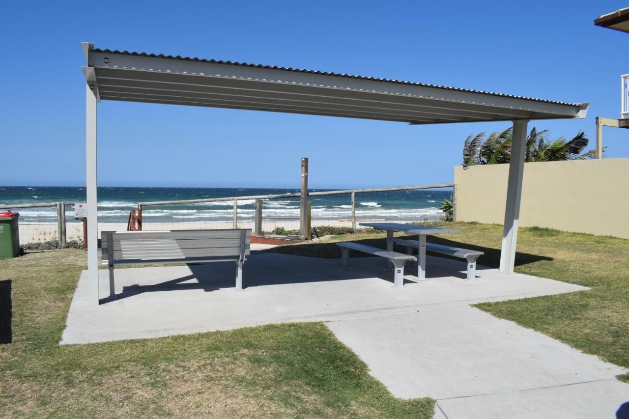 The Queenslander Motel Gold Coast Buitenkant foto
