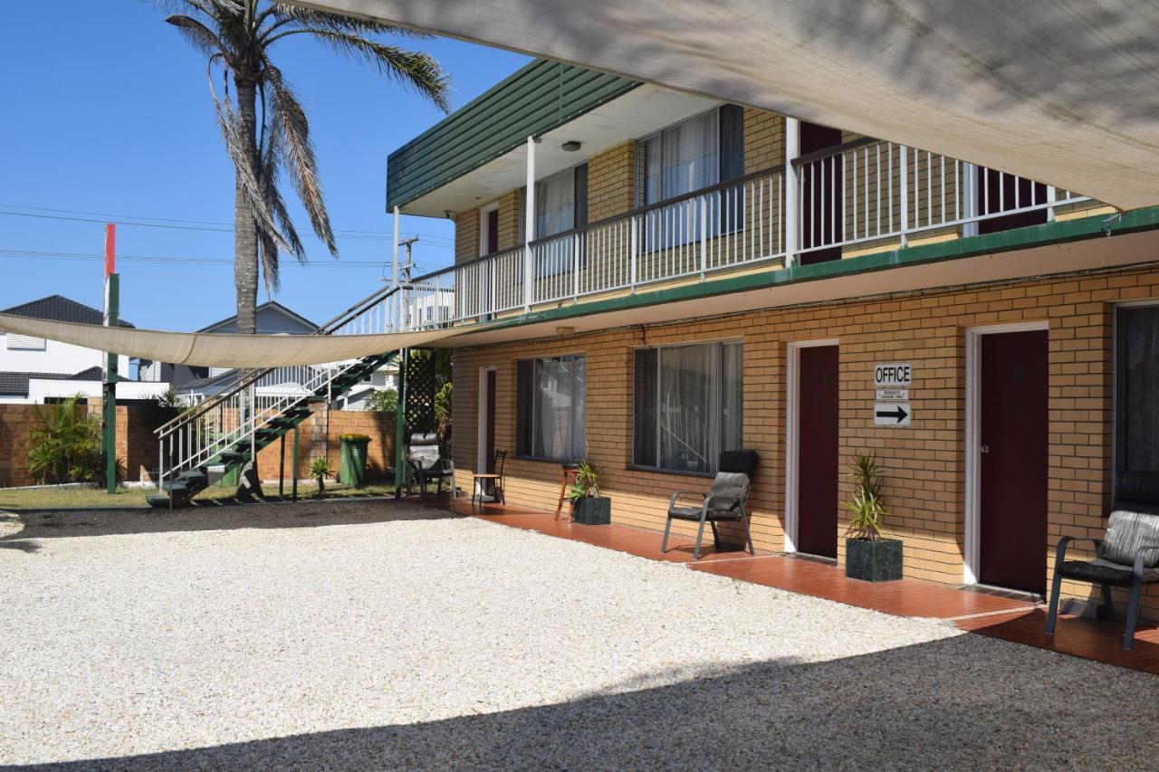 The Queenslander Motel Gold Coast Buitenkant foto