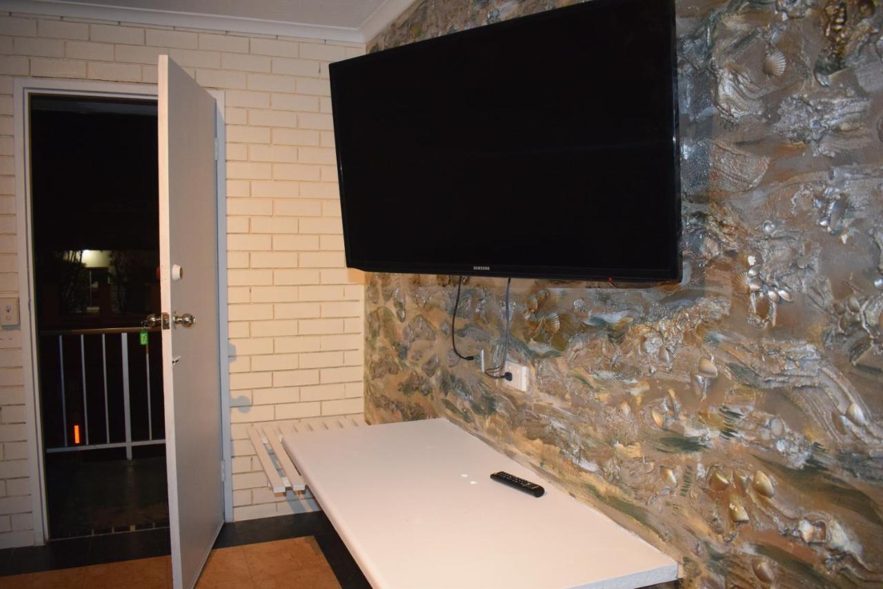 The Queenslander Motel Gold Coast Buitenkant foto