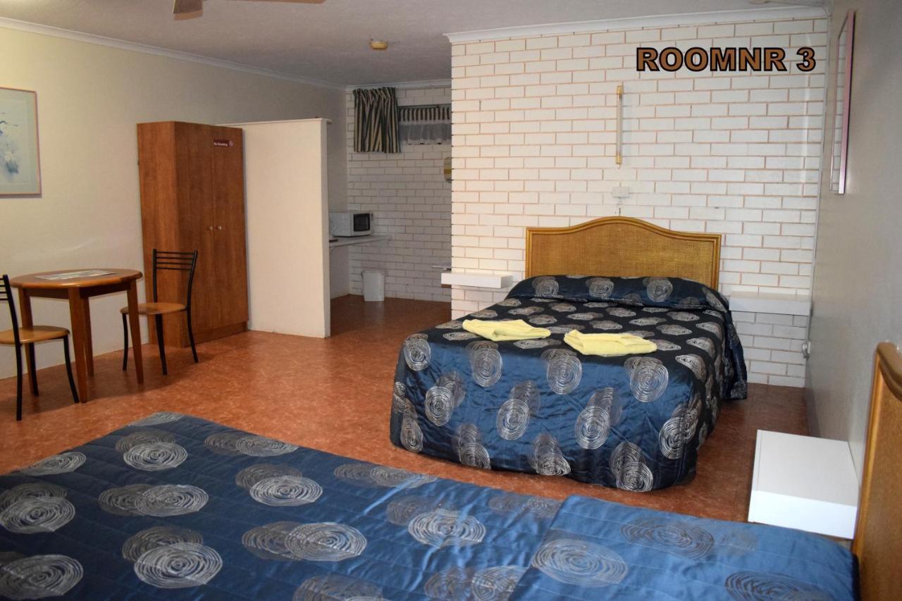 The Queenslander Motel Gold Coast Buitenkant foto